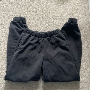 black brandy melville sweatpants